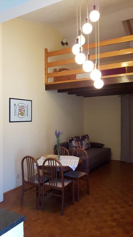 Apartments Davor Biograd Na Moru Εξωτερικό φωτογραφία
