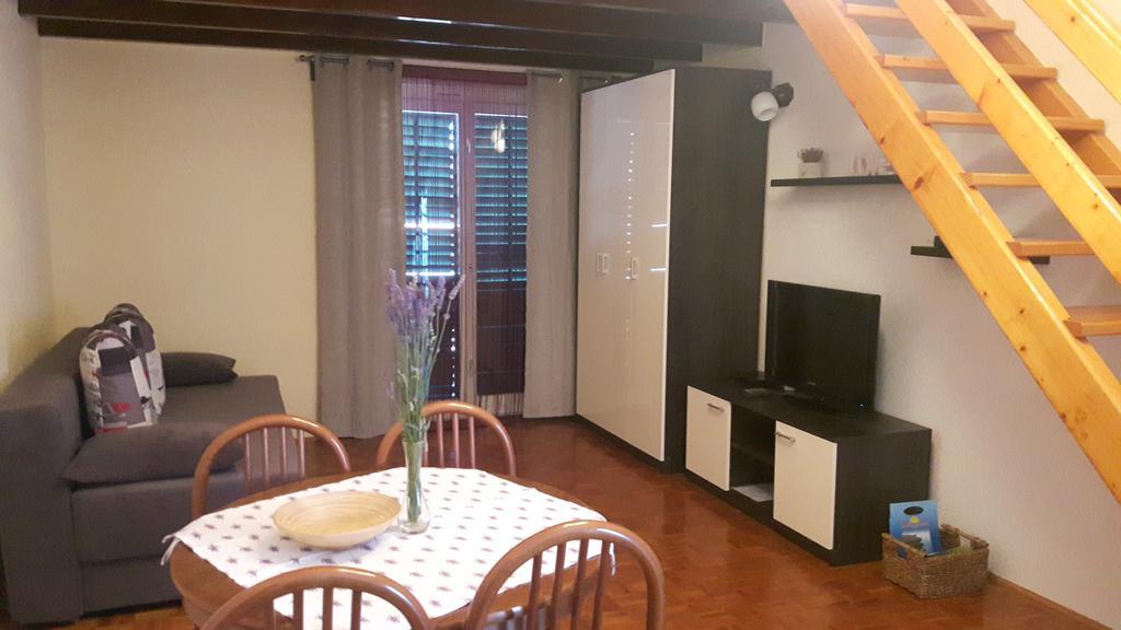 Apartments Davor Biograd Na Moru Εξωτερικό φωτογραφία