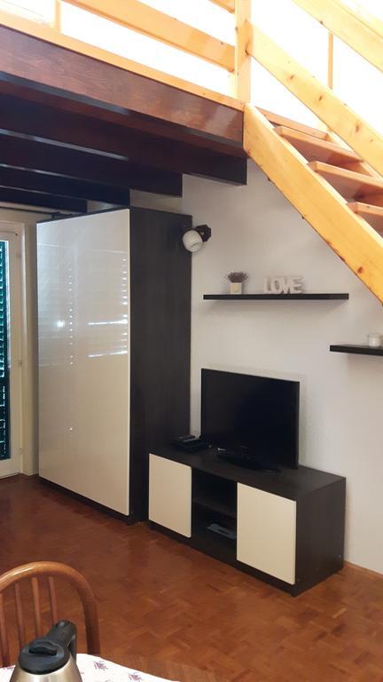 Apartments Davor Biograd Na Moru Εξωτερικό φωτογραφία